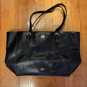37142 COACH Turn-lock Crossgrain Leather Tote